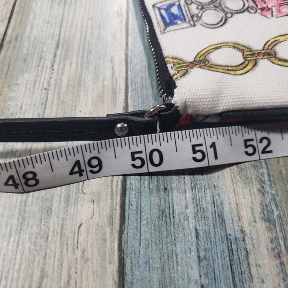 Brighton Crossbody Purse. - Picture 4 of 13